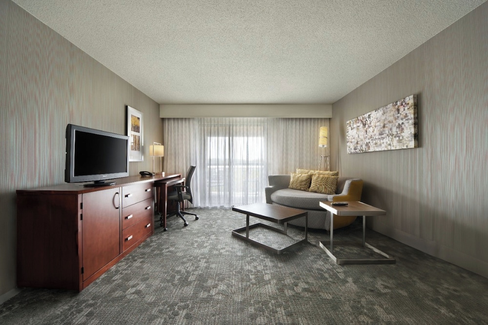 Suite, 1 Bedroom photo 1