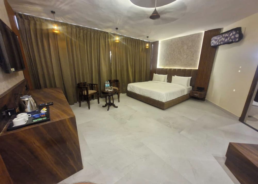Premium Room - Photo 3