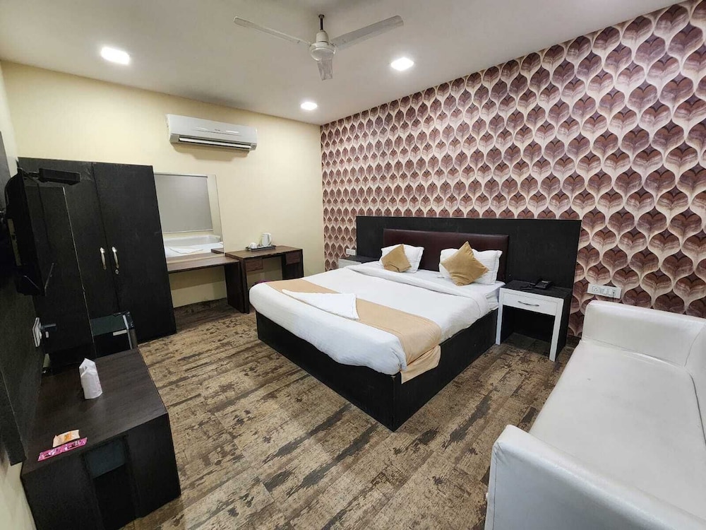 Executive Double or Twin Room - Photo 9