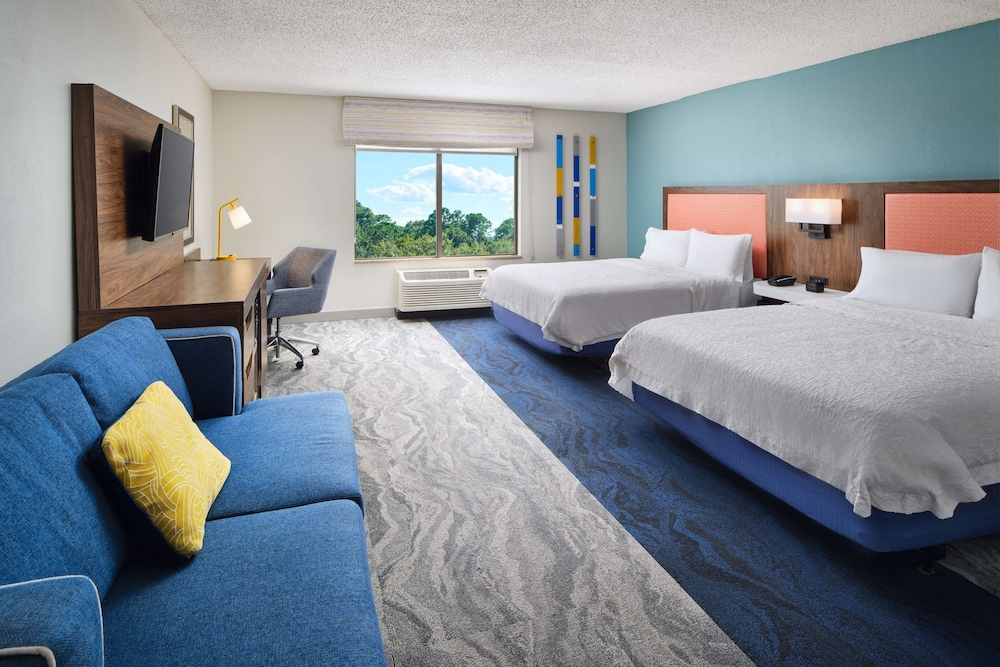 Room, 2 Queen Beds, Accessible, Bathtub (Mobility & Hearing) - Photo 1