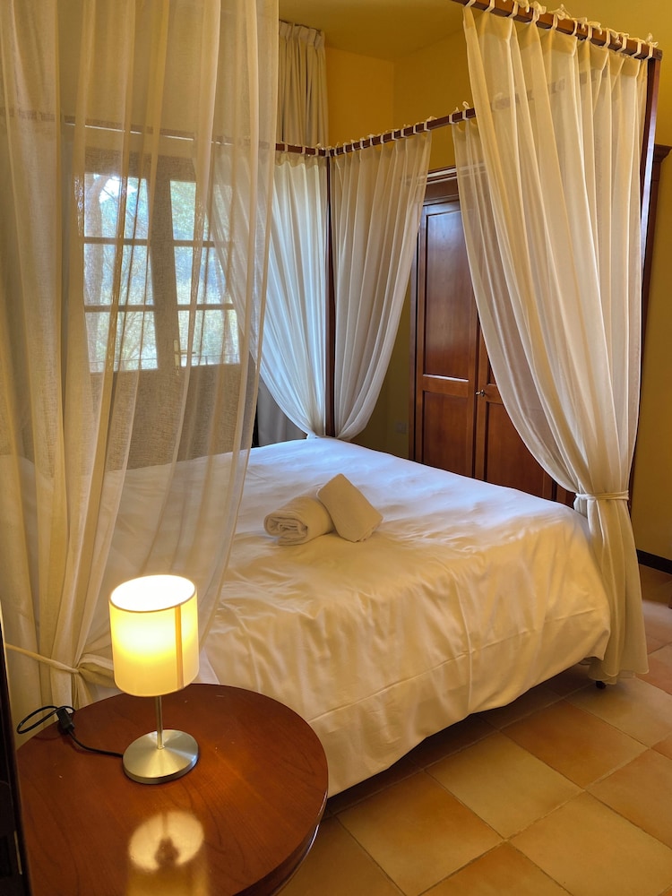 Standard Double or Twin Room, Garden View photo 1
