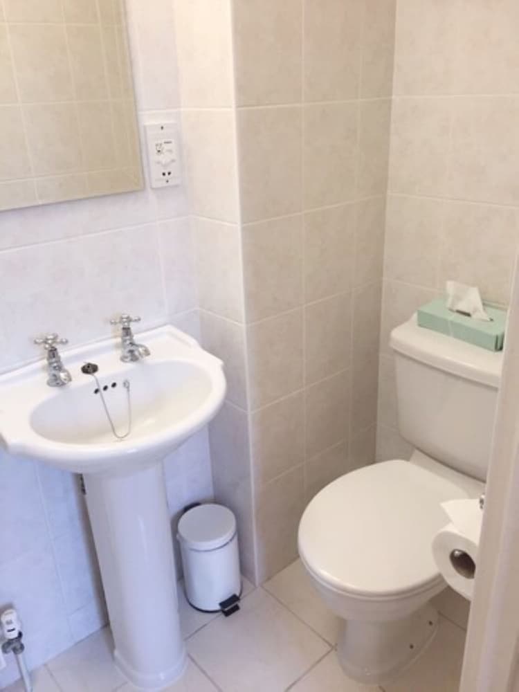 Standard Triple Room photo 2