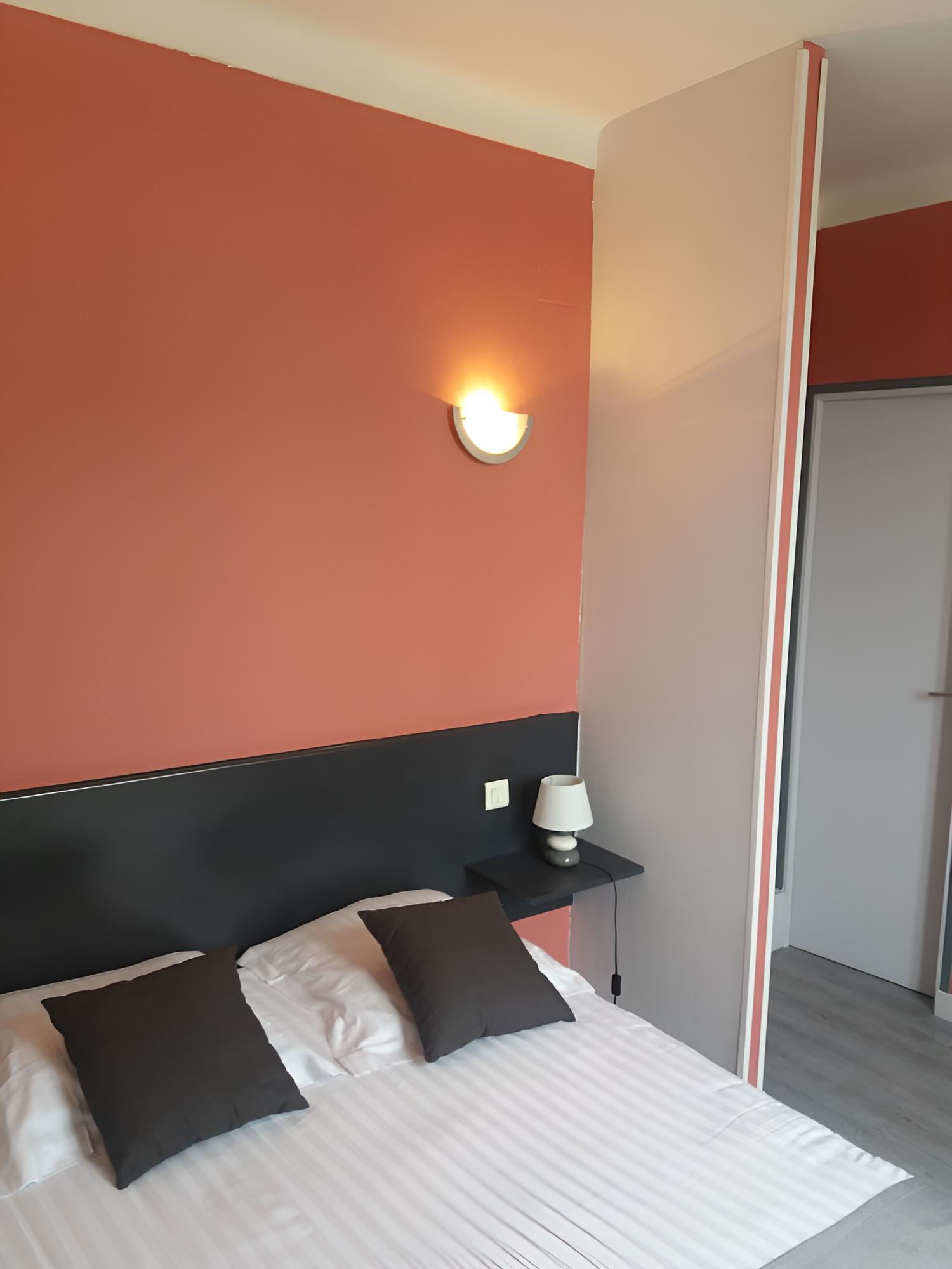 Standard Double Room photo 2