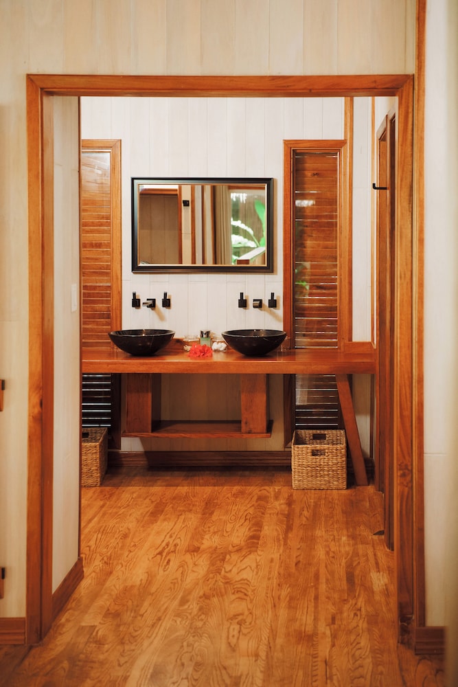 Modern Jungle Cabana w/ Air Conditioning photo 2
