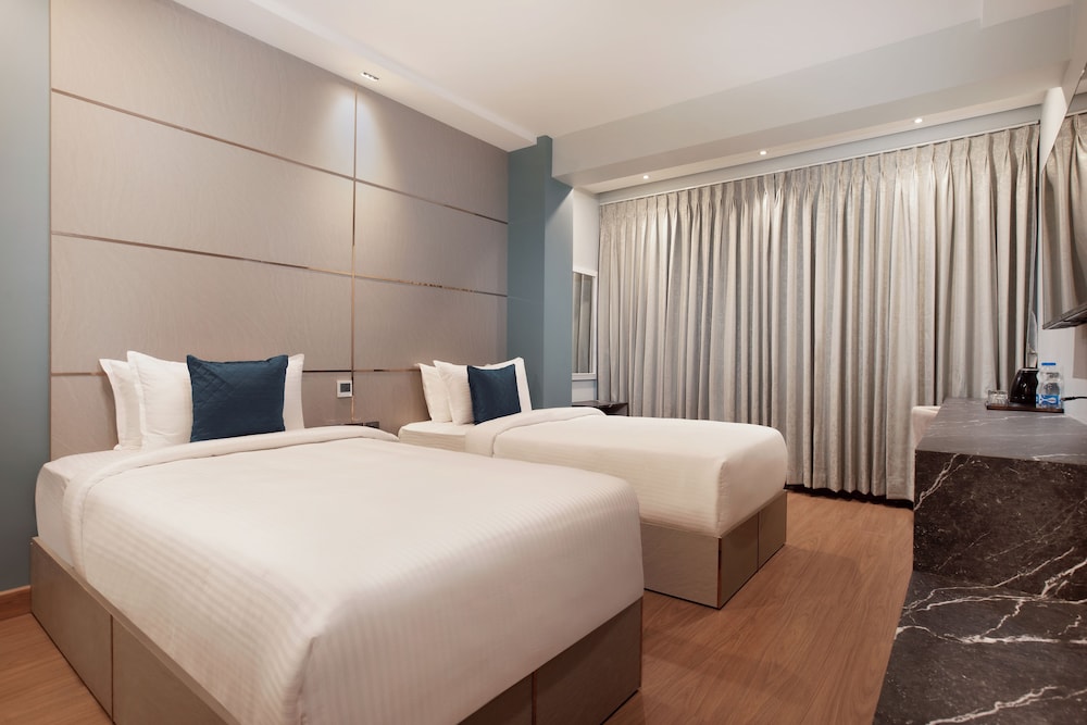 Executive Twin Room, 1 Double Bed - Photo 10