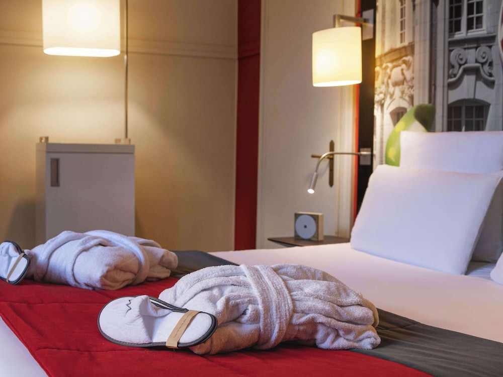 Junior Suite, 1 Double Bed with Sofa bed - Photo 6