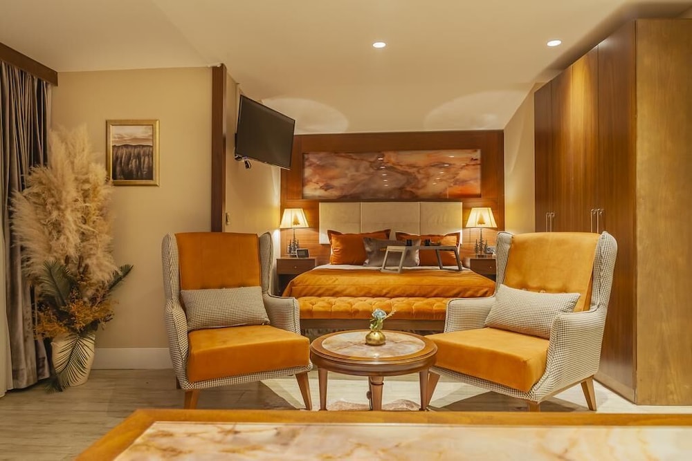 Presidential Suite photo 2