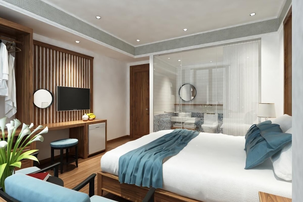 Deluxe Double Or Twin Room - Photo 7