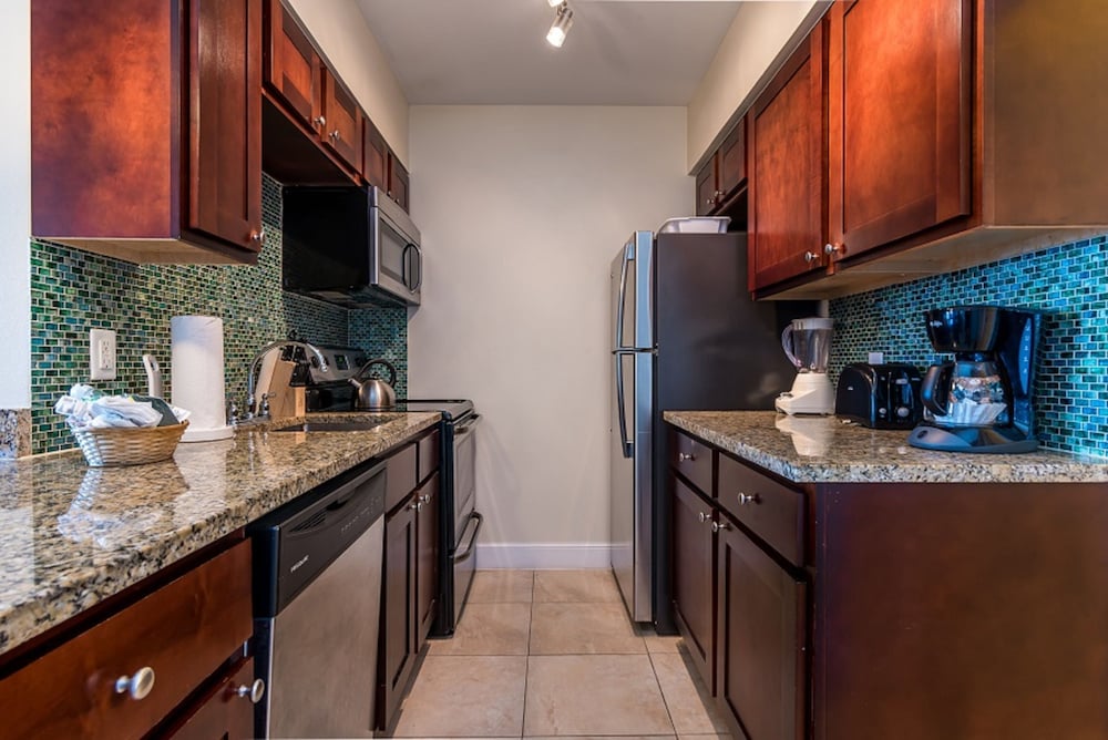 Studio, Kitchen - Photo 5