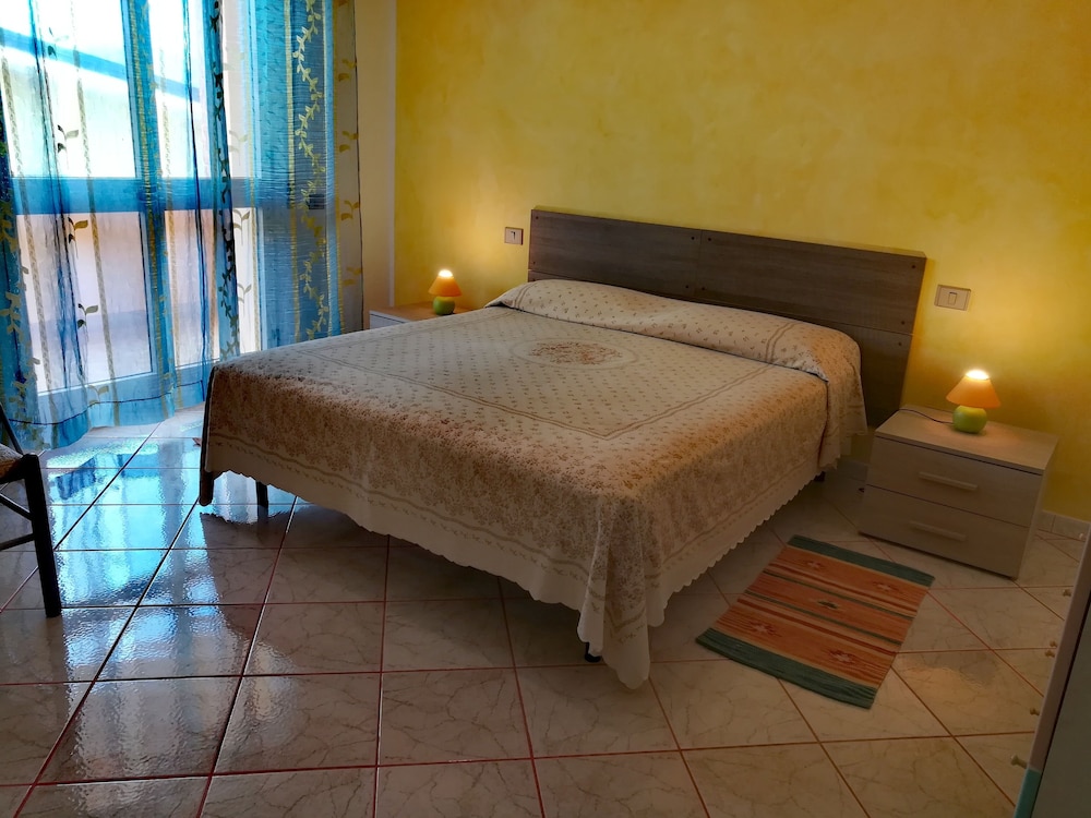 Standard Double Room, Private Bathroom, Garden View photo 1
