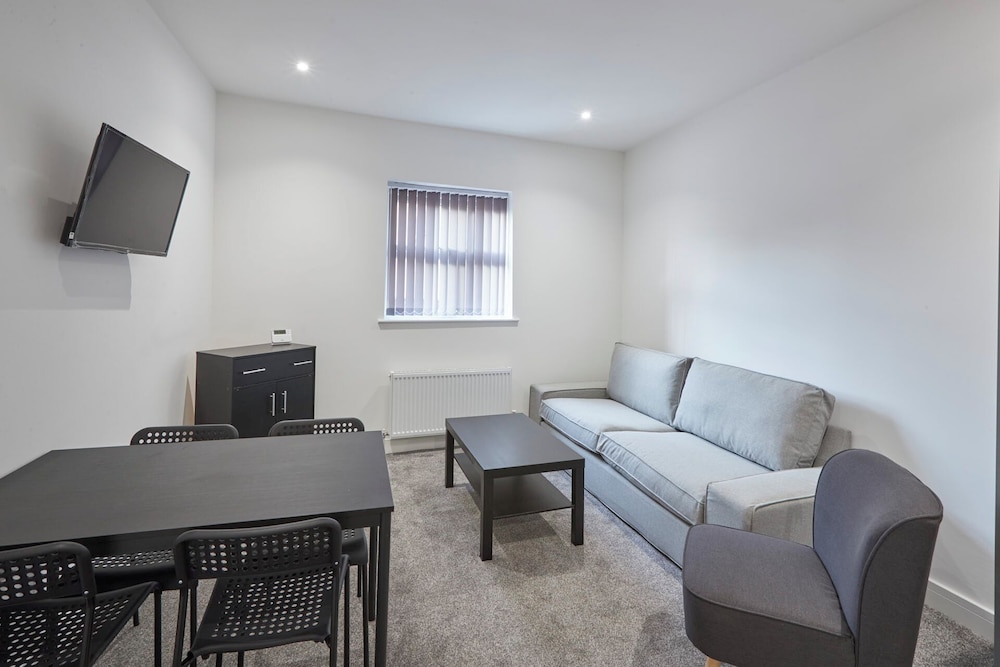 Apartment photo 1