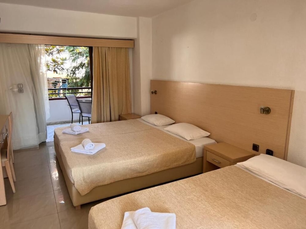Triple Room photo 3