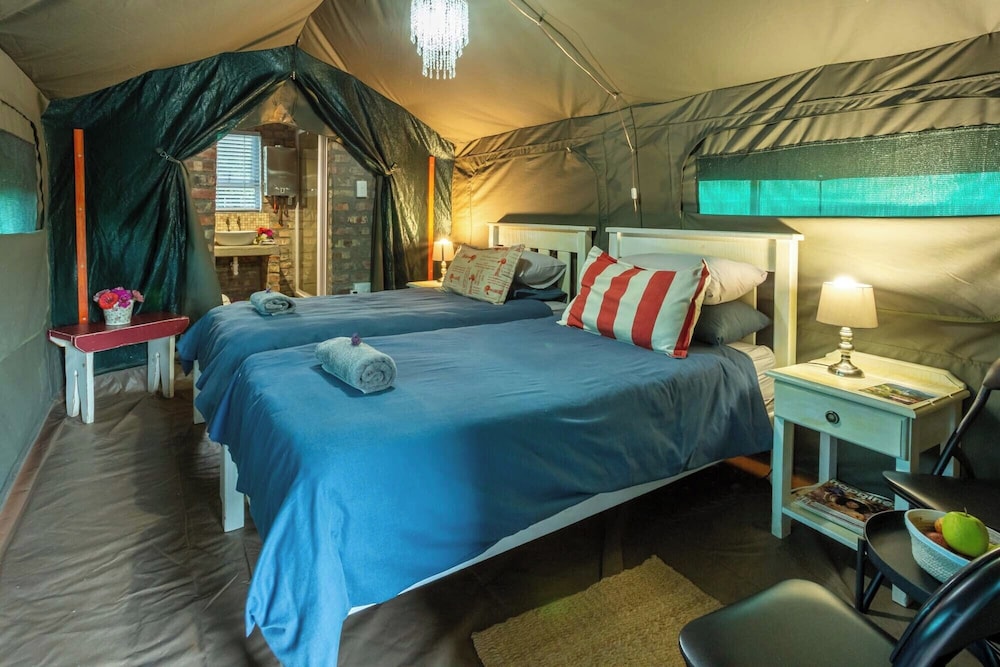 Standard Tent photo 1