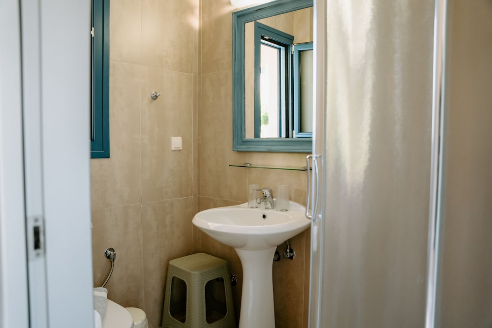 Triple Room, Garden View, Ground Floor photo 2