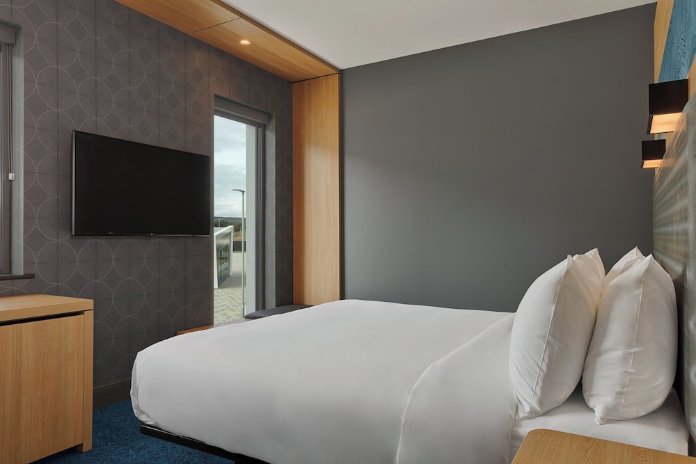 Urban, Room, 1 King Bed - Photo 1