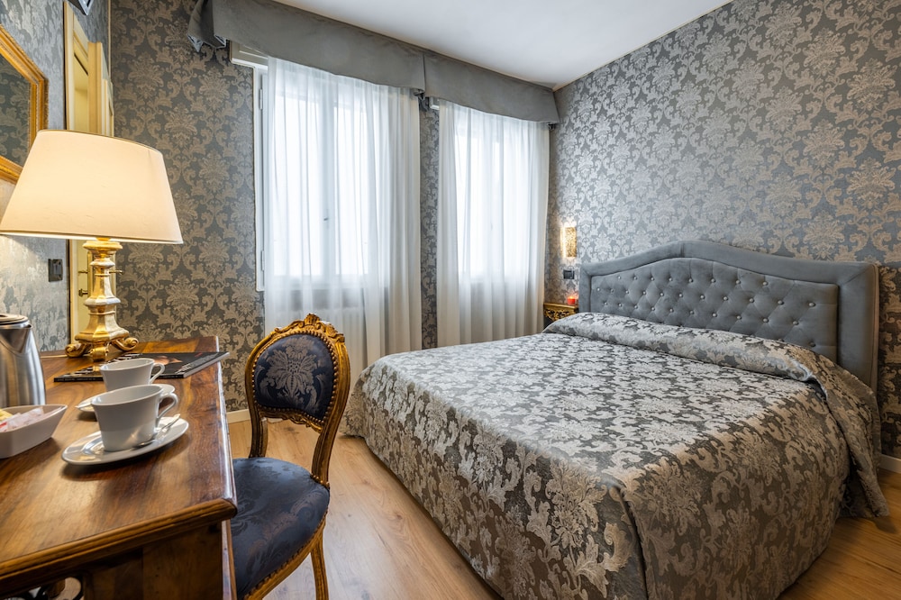 Superior Double Room photo 1