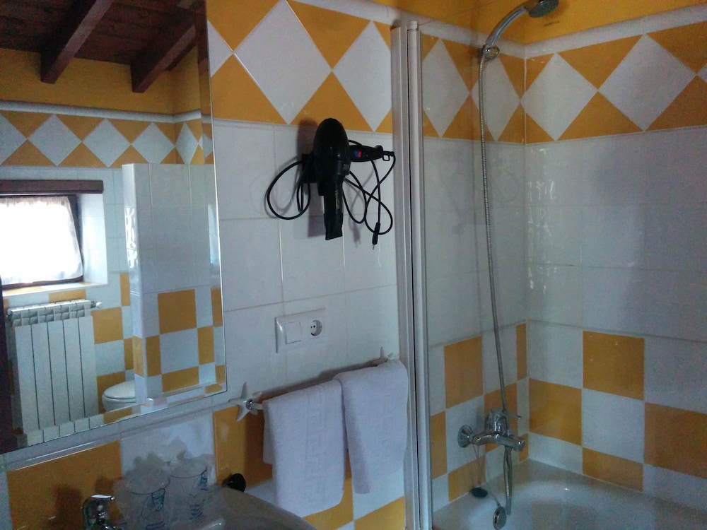 Double Or Twin Room photo 3