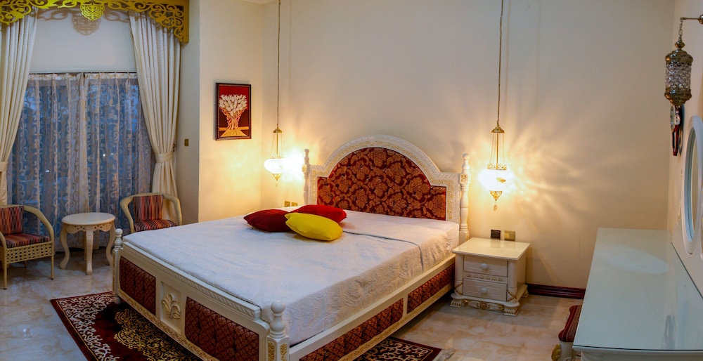 Studio Apartment with Partial Sea View photo 3