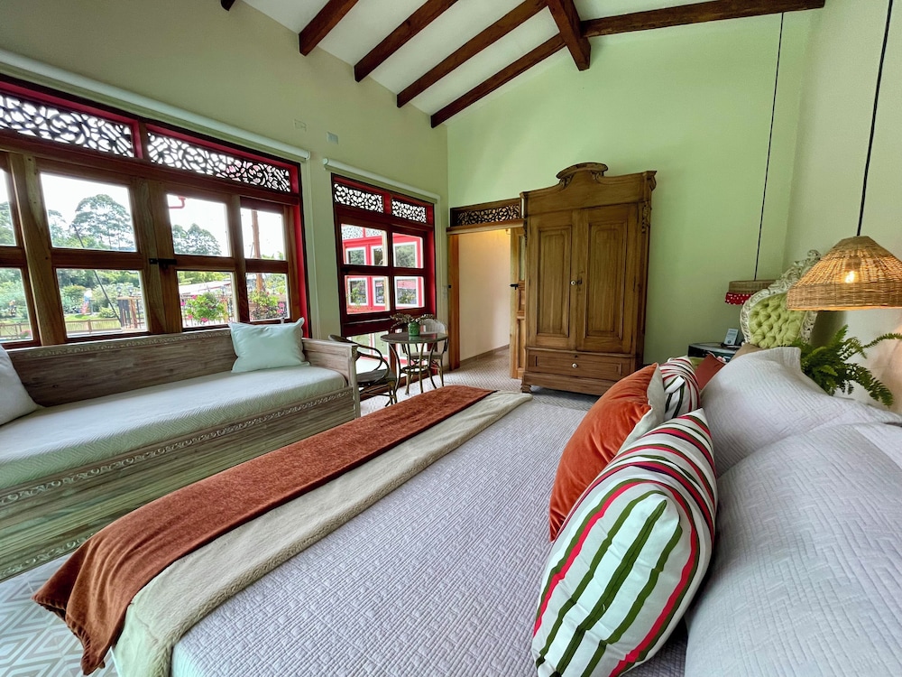 Luxury Suite, 1 Bedroom, Lake View photo 3