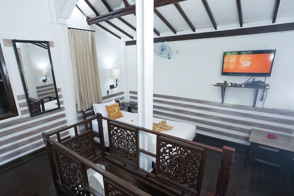 Triple Bungalow photo 3