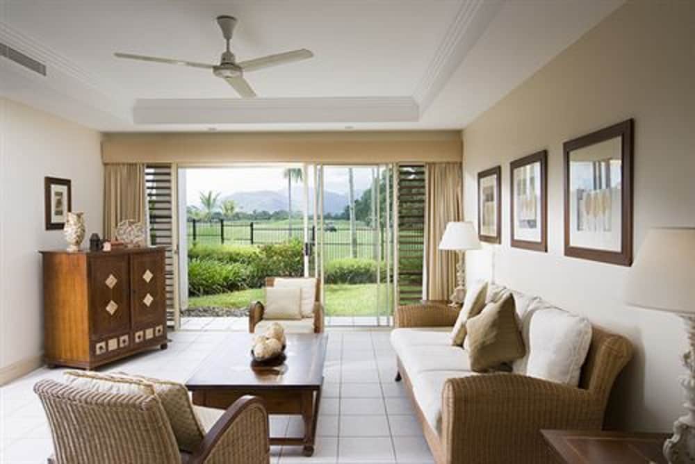 Four Bedroom Villa photo 3