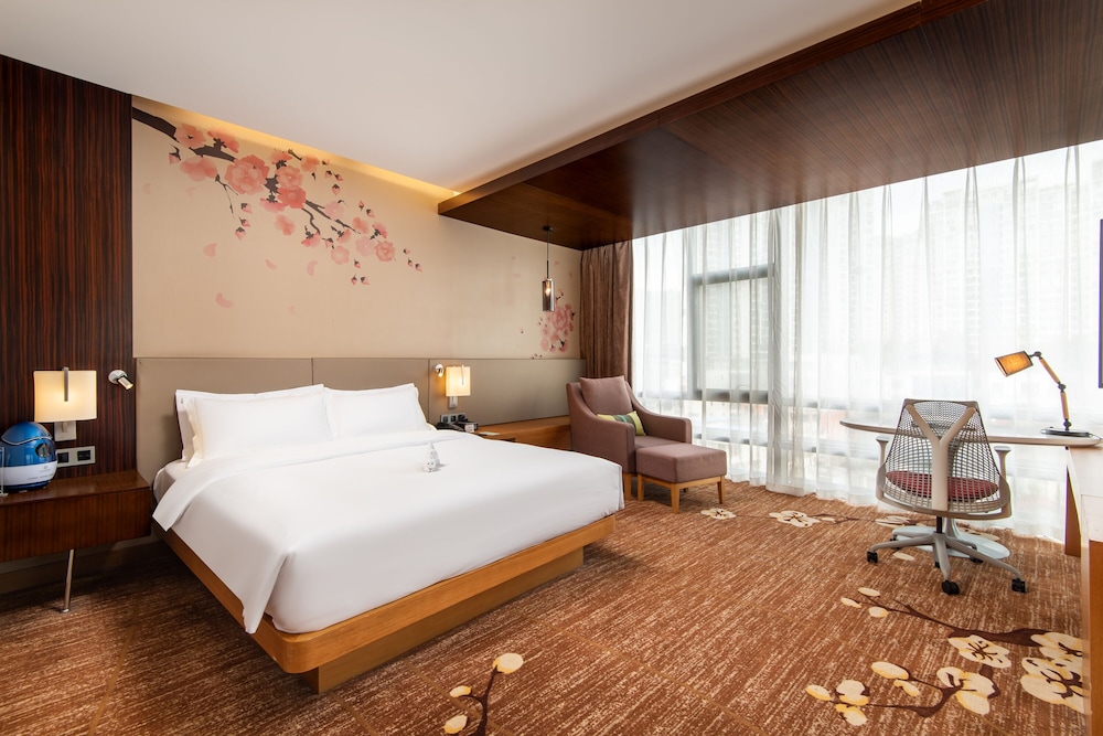 Deluxe Room, 1 King Bed