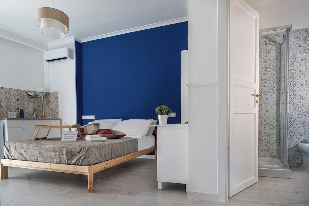 Deluxe Triple Room, Sea View, Annex Building