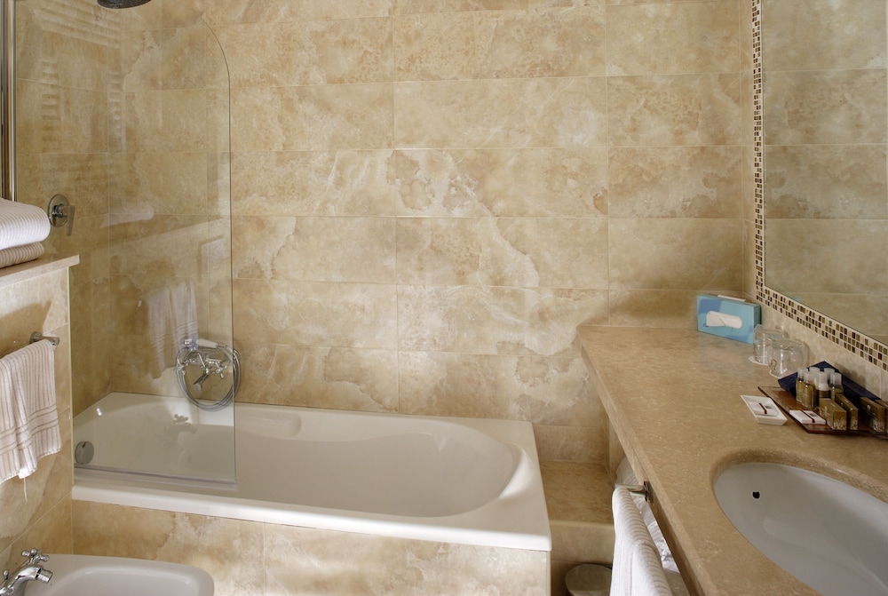 Family Studio Suite - Photo 5