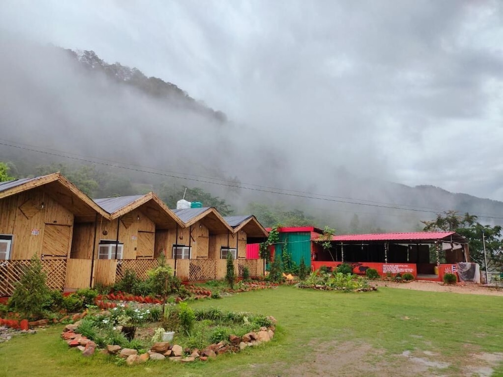 Superior Chalet, Balcony, Mountain View