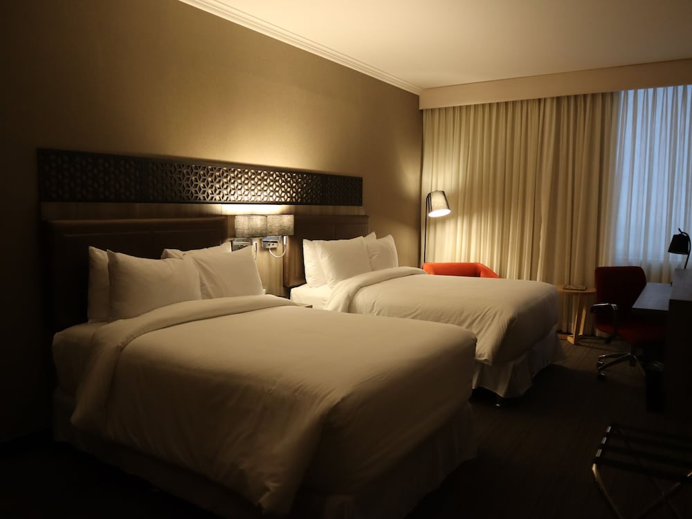 Room, 2 Double Beds, Ocean View photo 3