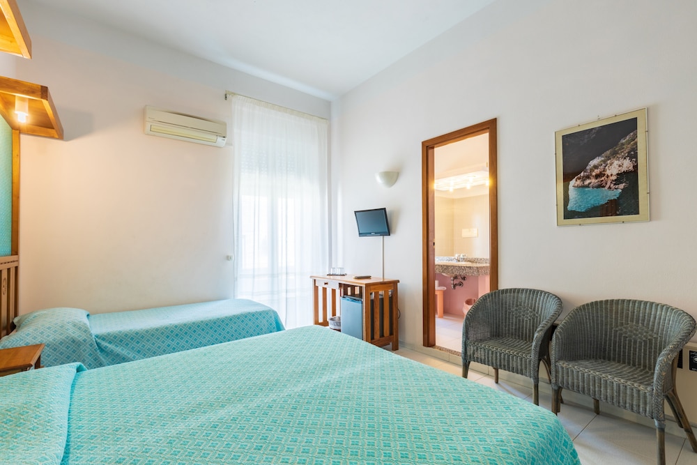 Superior Triple Room, Sea View