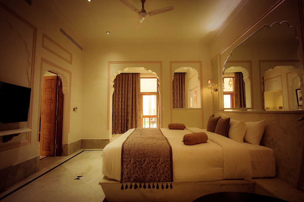 Luxury Villa With Private Pool Garden photo 3