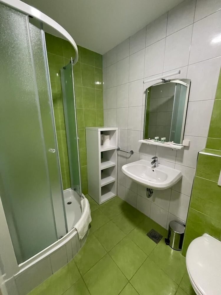Superior Apartment, 1 Bedroom, Garden View, photo 6