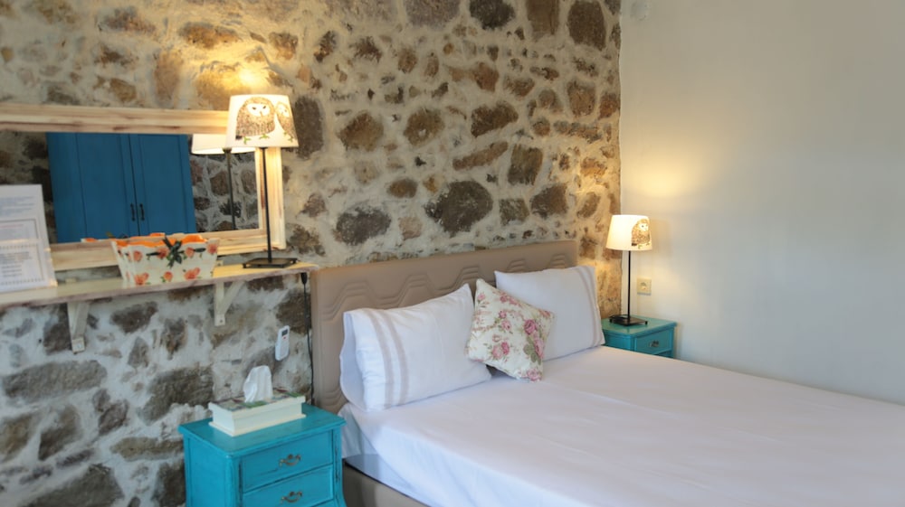 Family Room, Terrace photo 1