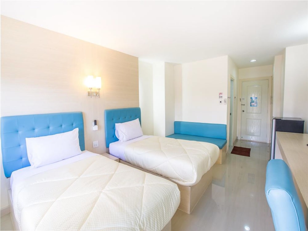 Standard Twin Room photo 1