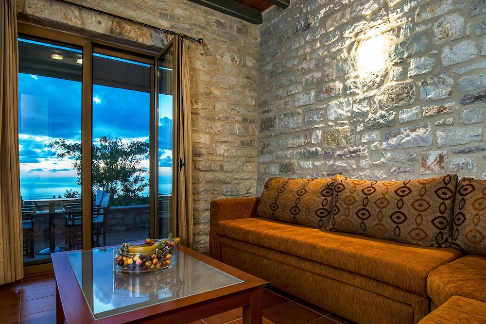 Deluxe Villa, Sea View photo 2
