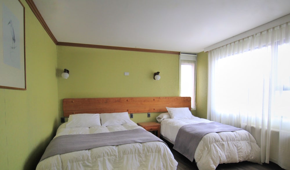 Family Triple Room, Mountain View photo 3