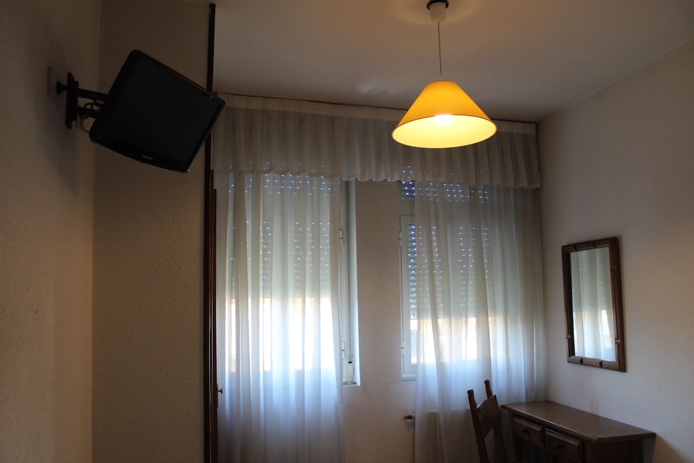 Classic Single Room, 1 Twin Bed photo 2