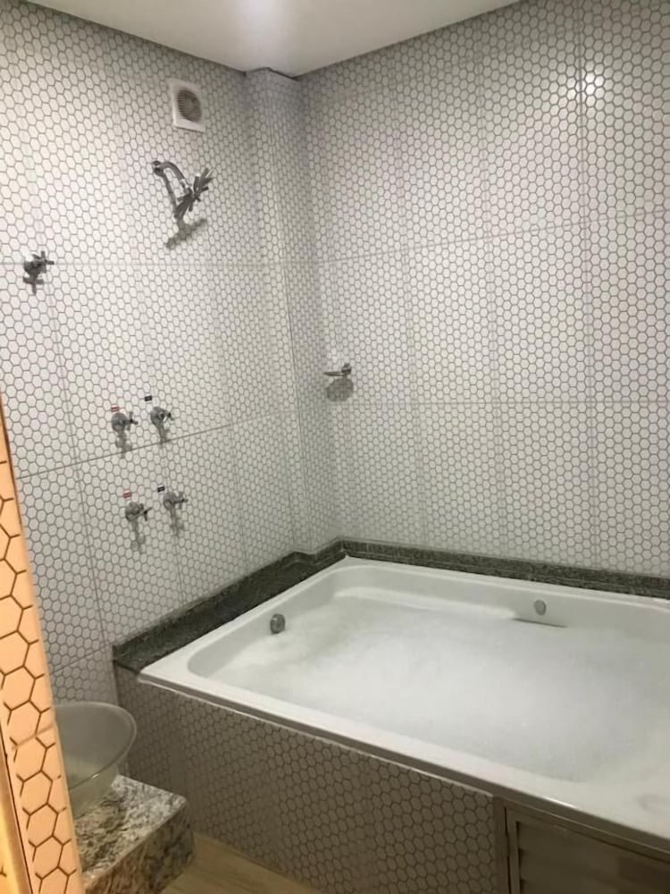 Acqua Luxo