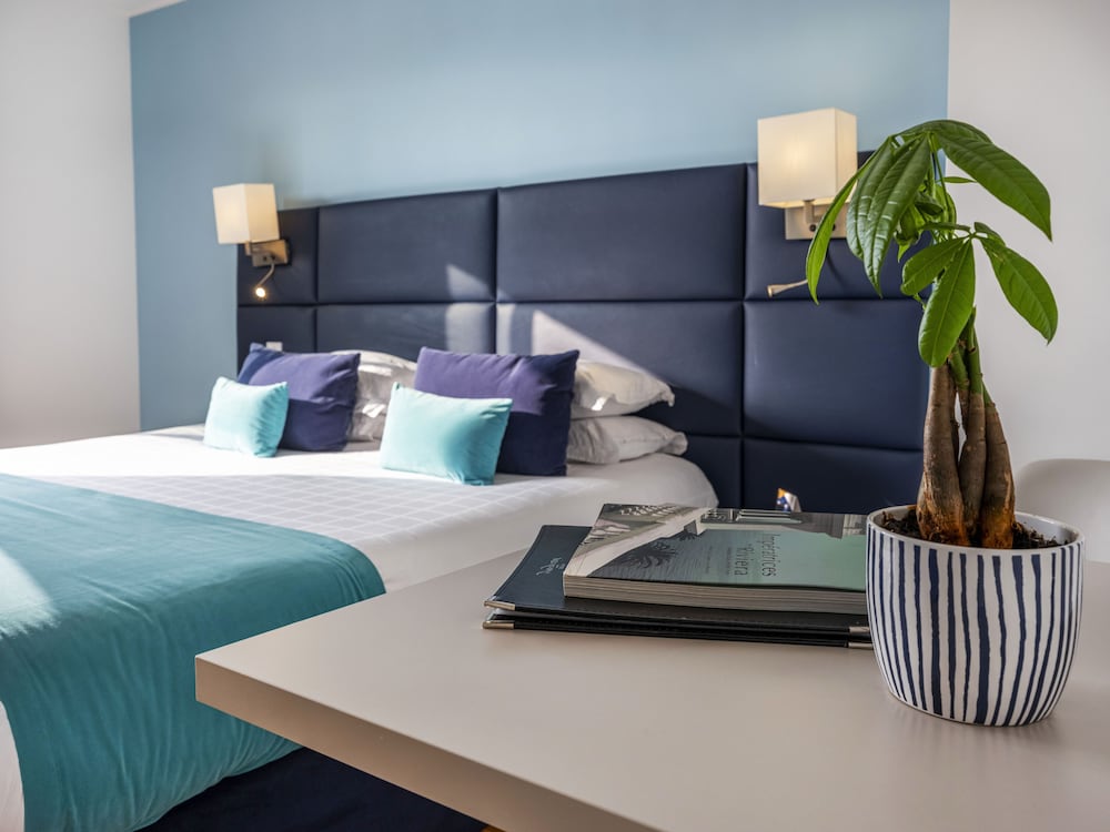 Executive Double Room, Terrace - Photo 7