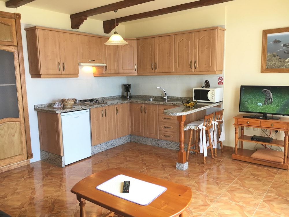 Superior Apartment, Terrace, Sea View - Photo 10