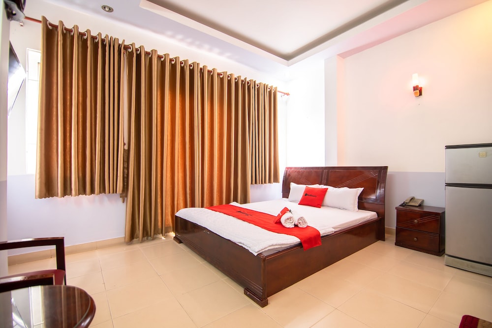 Superior Double Room (Reddoorz)