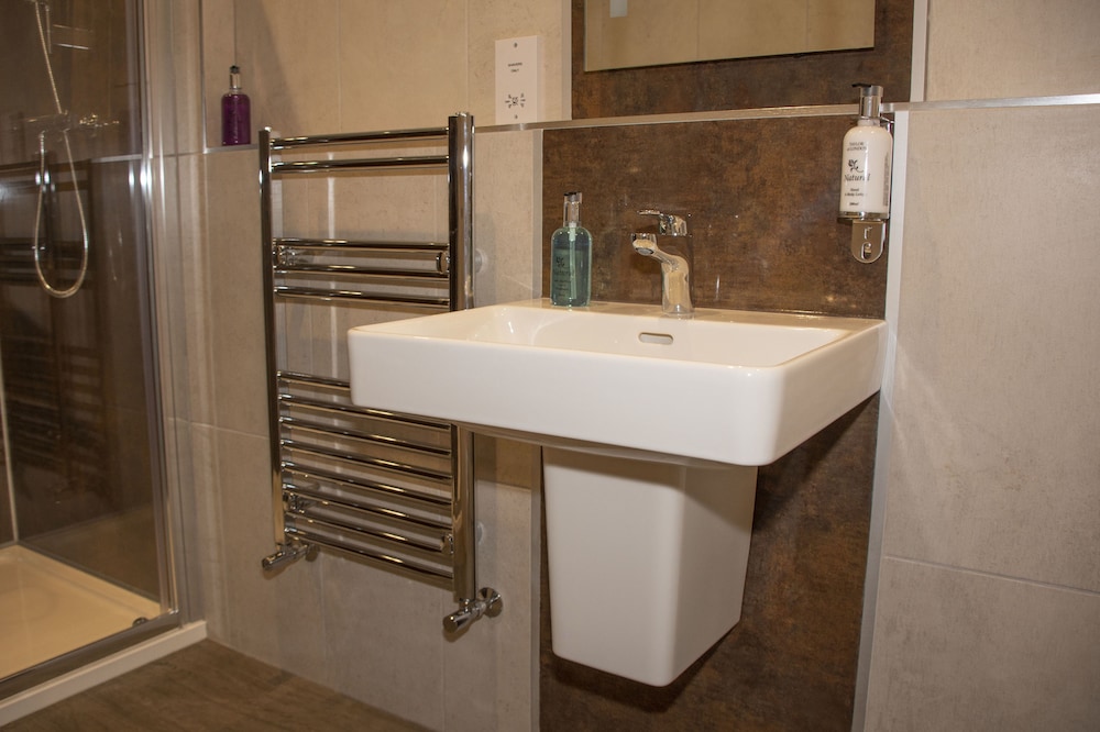 Superior Triple Room - Photo 11