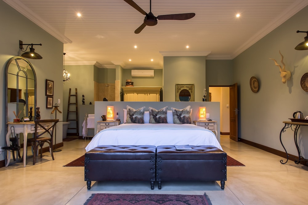 Kambaku Luxury 2 Bedroom River House photo 1