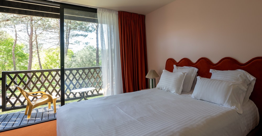 Comfort Double Room, Balcony, Golf View