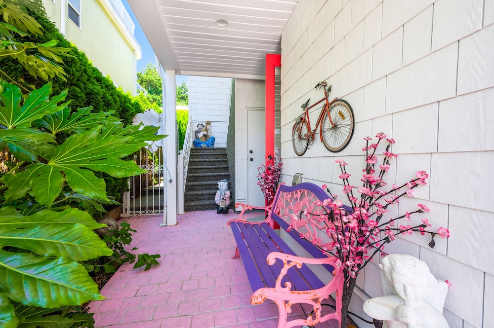Deluxe Double Room, 1 Bedroom, Kitchen, Beach View photo 3