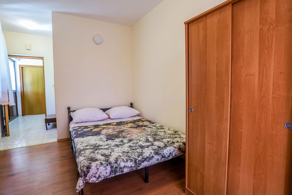Apartment, 2 Bedrooms (N3)