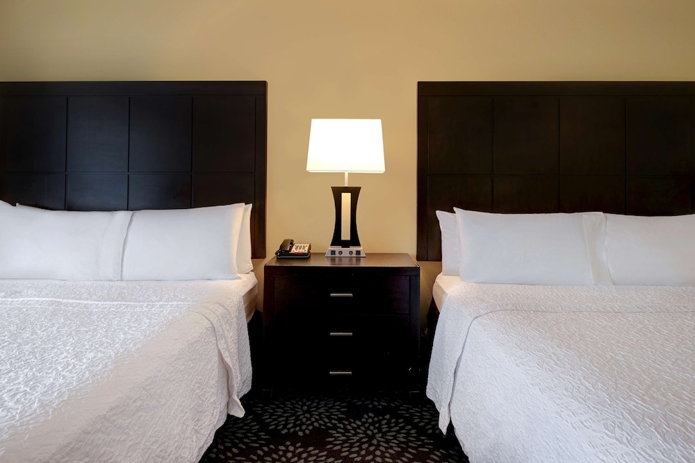 Hampton Inn & Suites Pensacola/Gulf Breeze