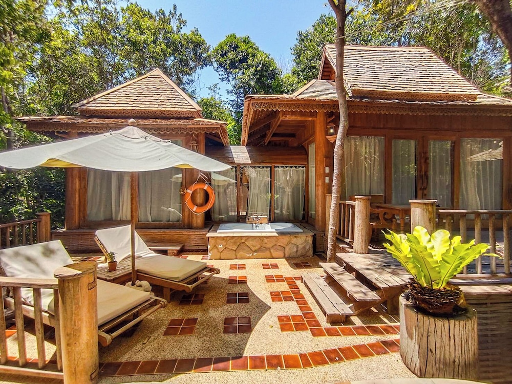 Junior Pool Villa with FREE THB 2,000 Net Resort Credit per Night - Photo 2