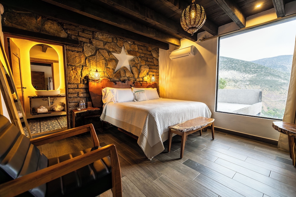 Standard Room, Mountain View